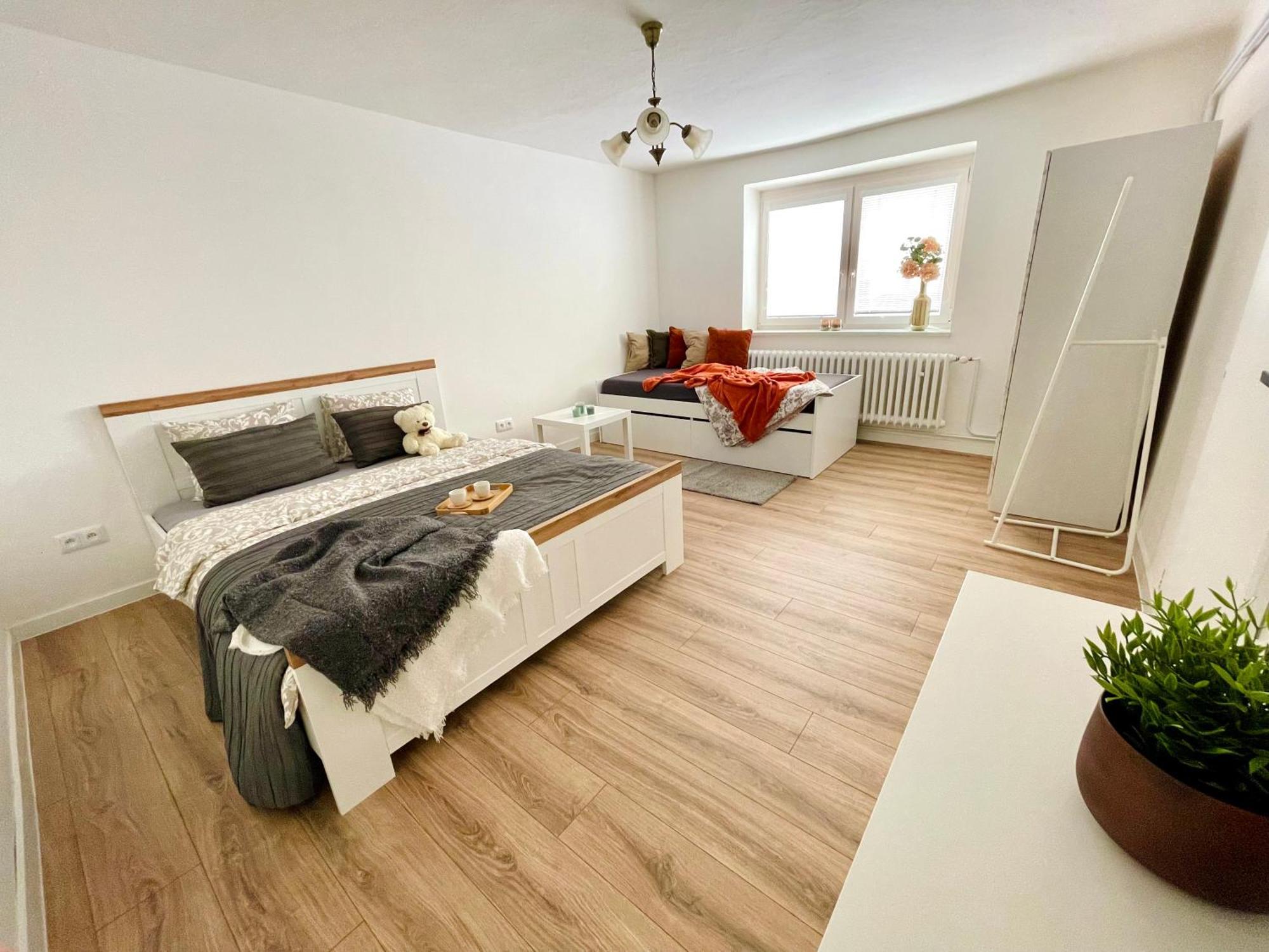 M.F. Apartment Зноймо Екстериор снимка